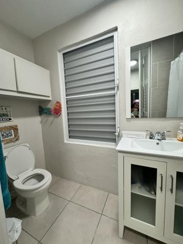 Apartment 2 / Bathroom